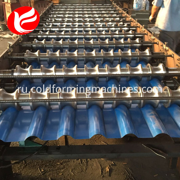 glazed tile roll forming machine 10